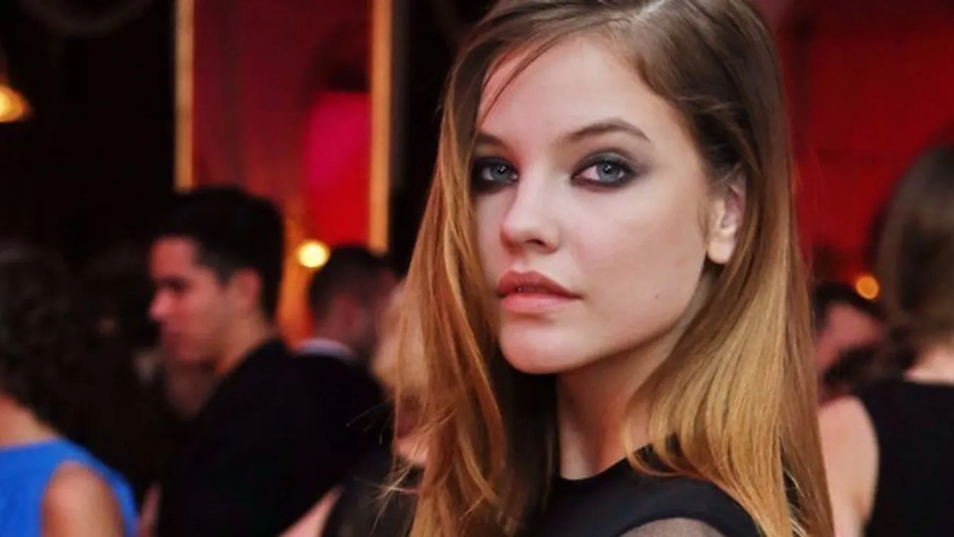 Sosem volt még ennyire bevállalós Palvin Barbi – szexi fotók
