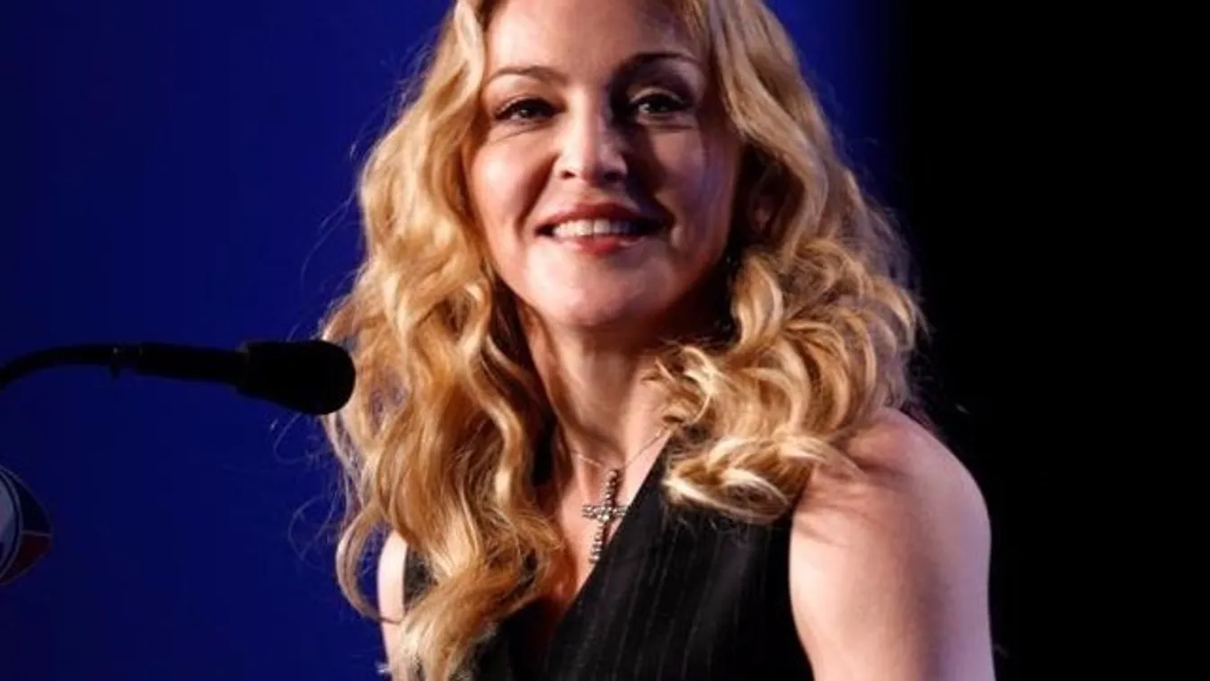 Madonna máris átalakította örökbefogadott ikerlányait – fotó