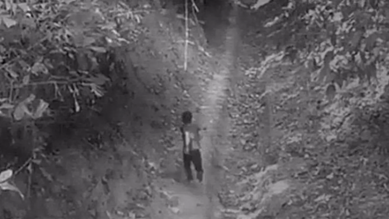 Szellem támadta meg hazafelé a gyereket - videóval