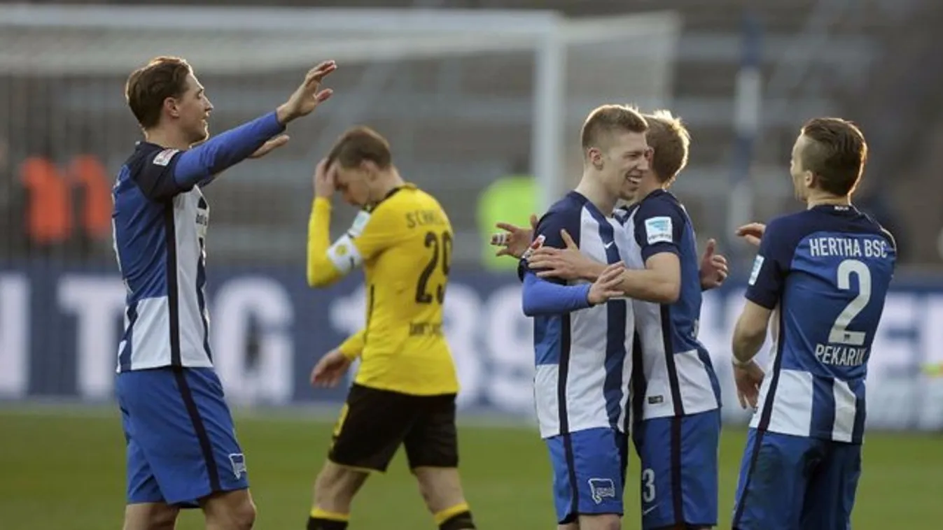 Dortmund-verés: rakott kellel ünnepelt Petry