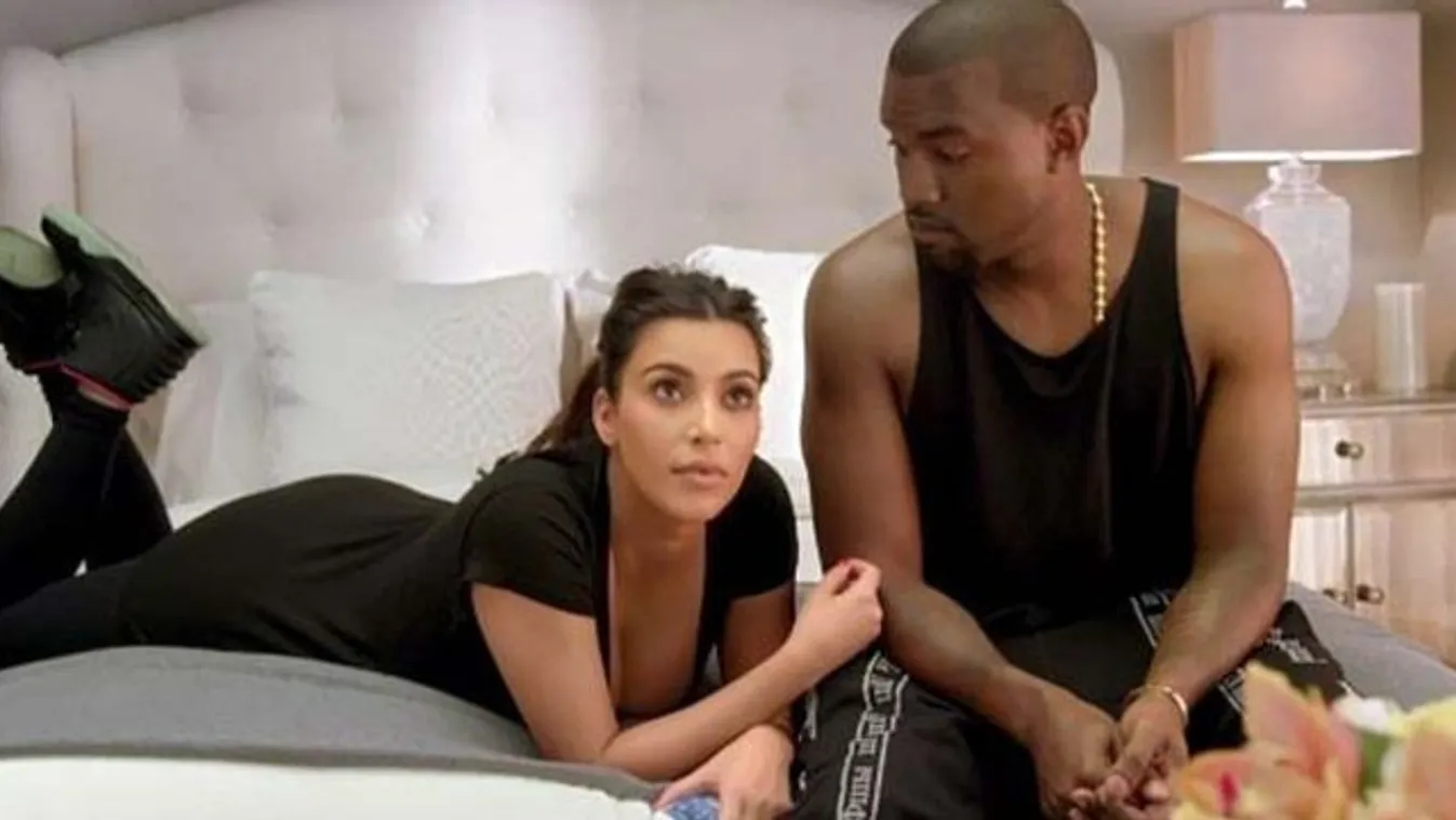 Megint babázna Kardashian