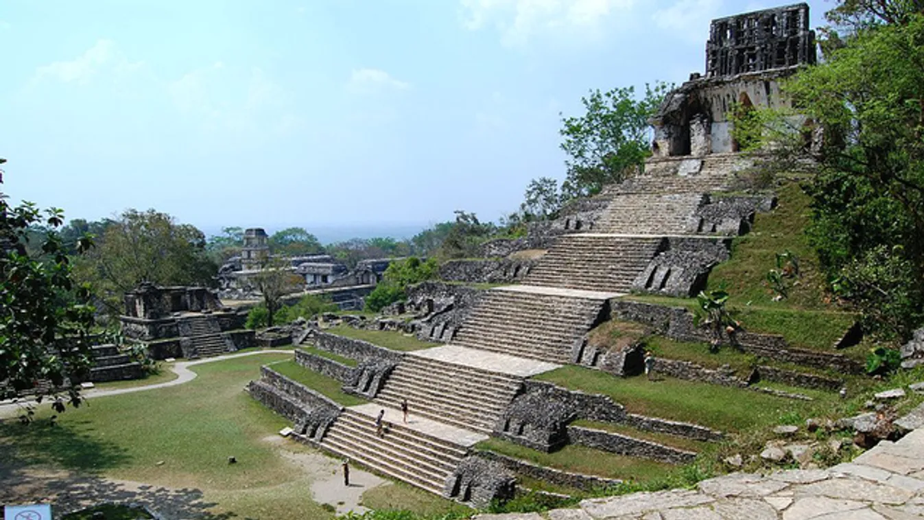 Álarcos banditák raboltak ki turistákat Mexikóban