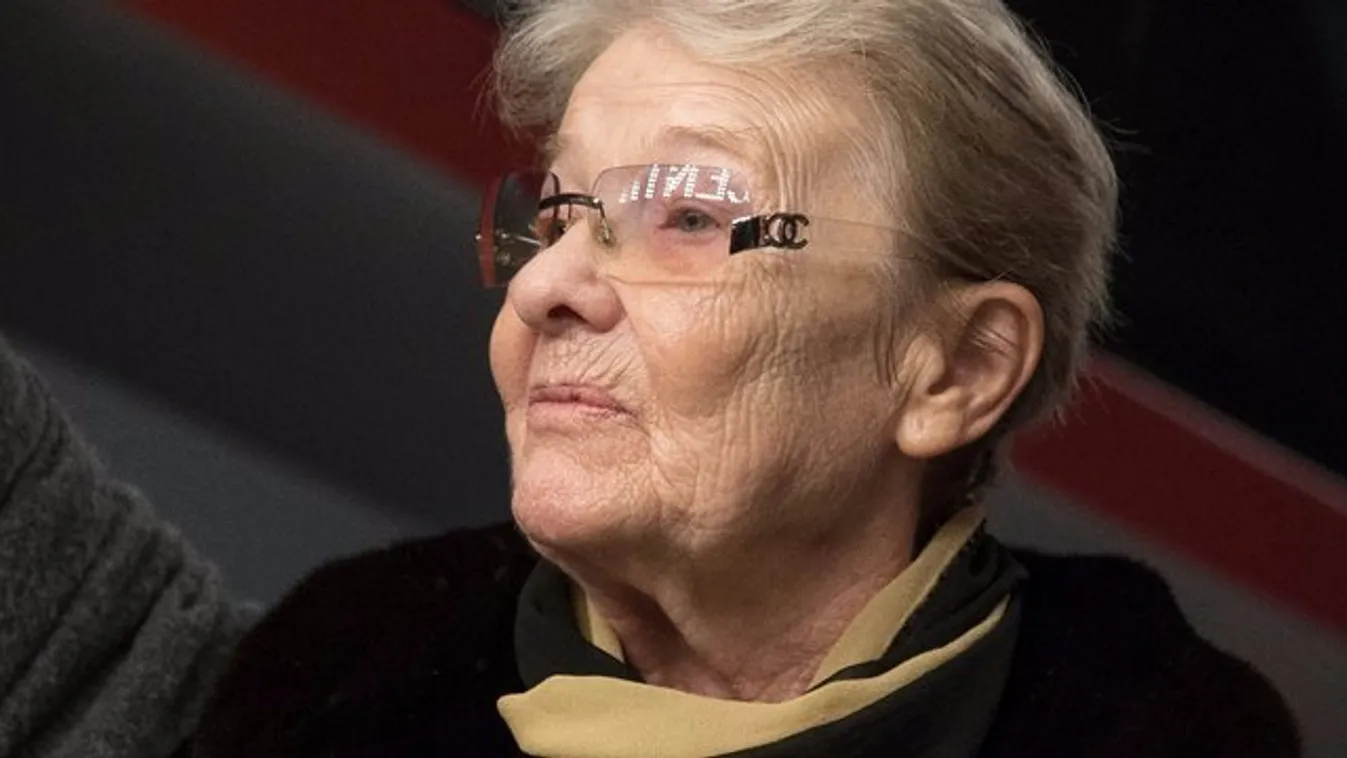 Alföldi is csak 10 percre láthatja Törőcsik Marit