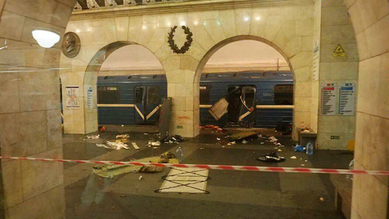 A szentpétervári metróban robbantottak
