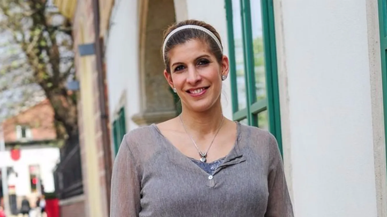 Béres Alexandra 3 gyereket nevel