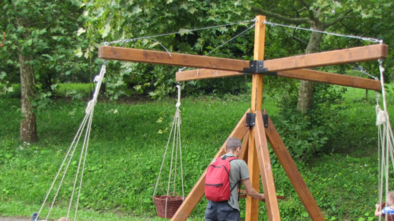 Bio körhinta és görgős csúszda épül a hétvégi orfűi ökofesztiválra