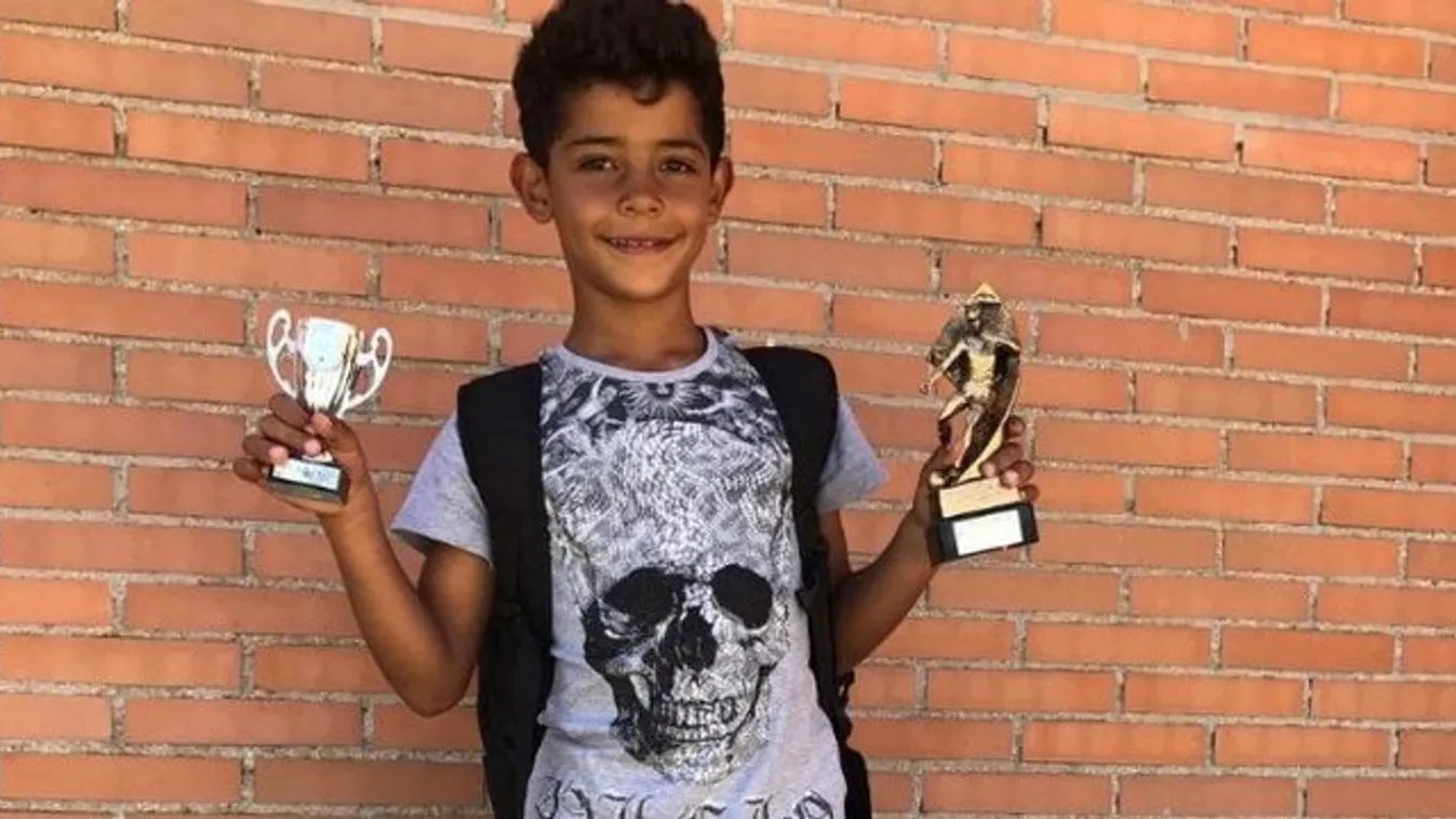 Apa és fia: a Ronaldo-família halmozza a trófeákat - fotó