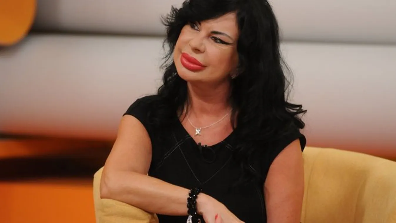 Felcsapott jósnőnek Geronazzo Maria