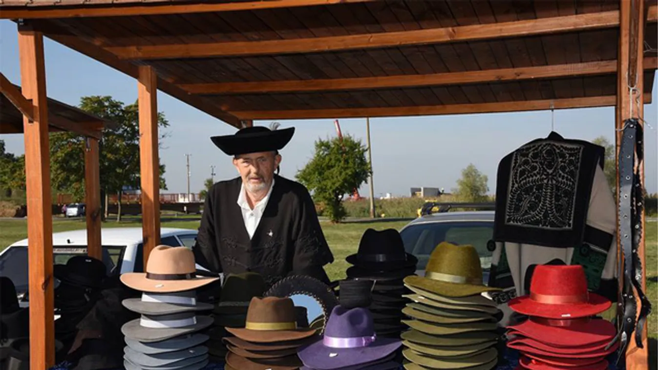 Ünnepeljen több száz kalapossal a Hortobágy határán!