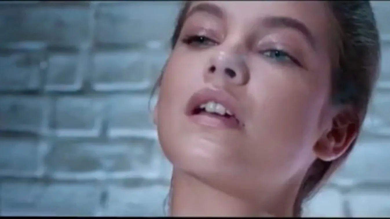Palvin Barbi végre tényleg meztelen: megmutatta csodaszép melleit is