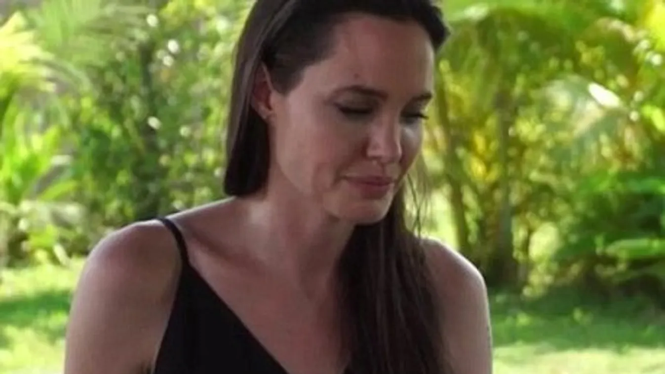 Súlyos vád Angelina Jolie ellen