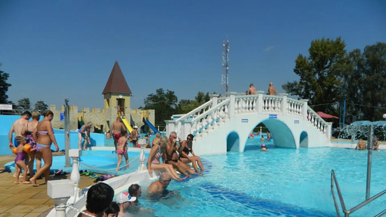 Az ország egyik legnagyobb csúszdaparkja épülhet a kisvárdai Várfürdőben