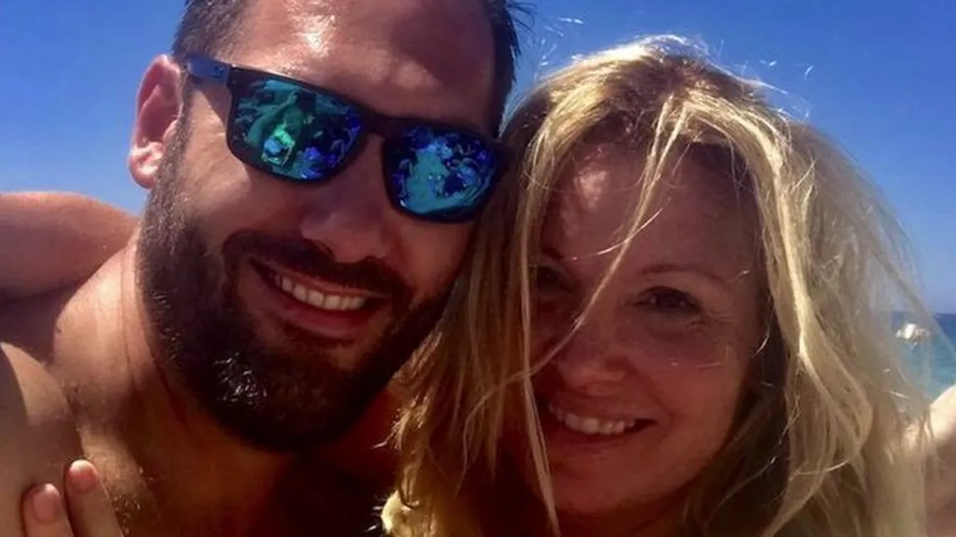 Claudiáék megmutatták kisfiuknak a tengert