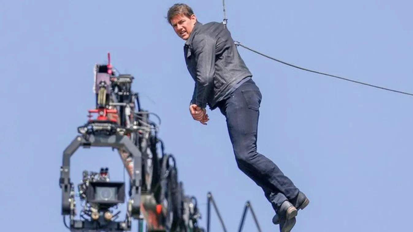 Tom Cruise lábadozhat, a forgatás csúszik