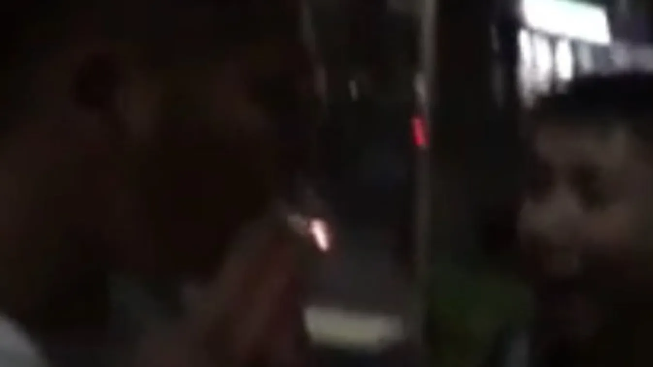 Hatszor ütötték meg, mire ő beleszívott a cigijébe, és egy mozdulattal zárta le a vitát - videó