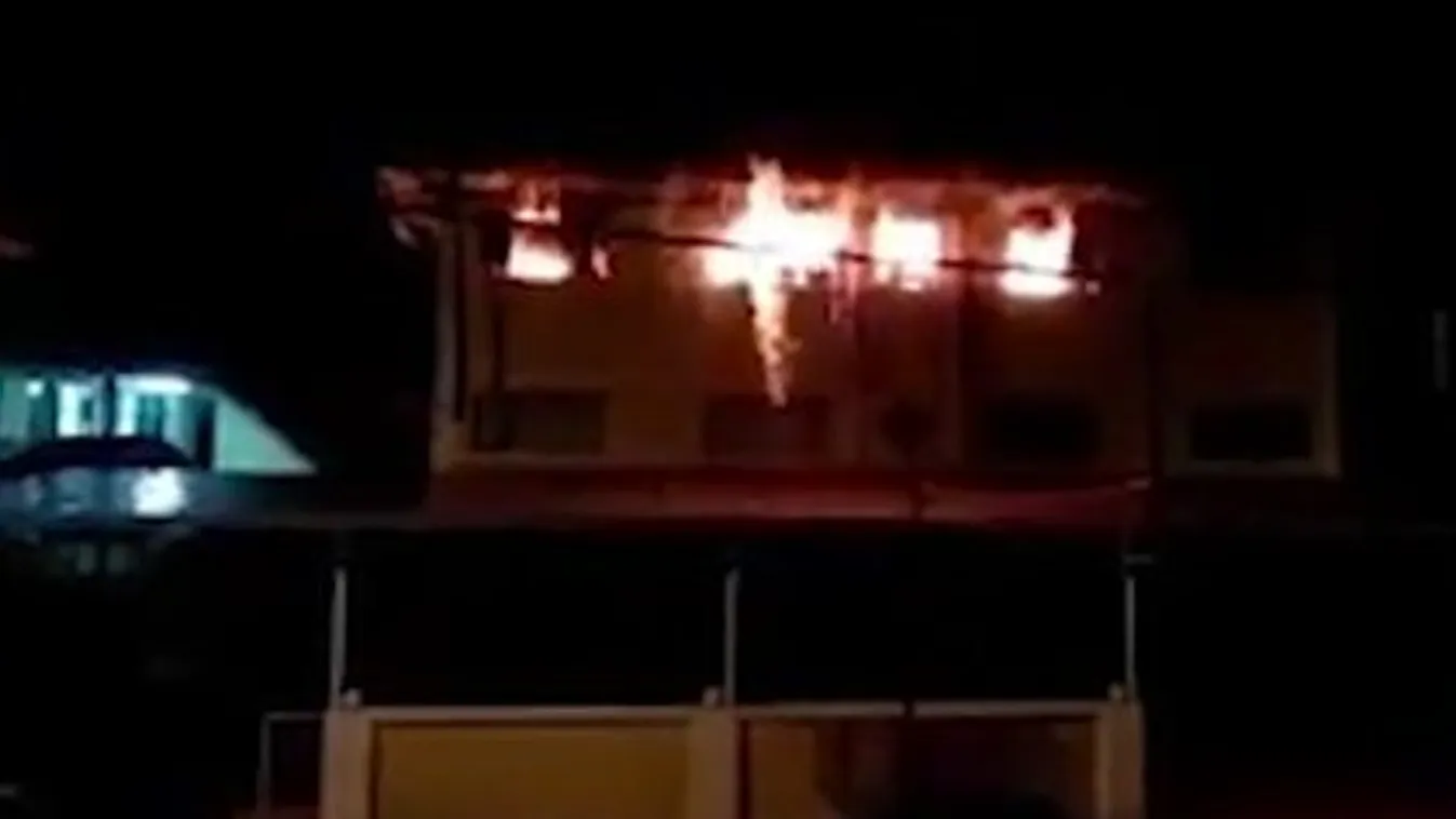 Legkevesebb 22 diák halt meg a tűzben, mert az iskola ablakain rács volt, a menekülőutat pedig eltorlaszolták - videó