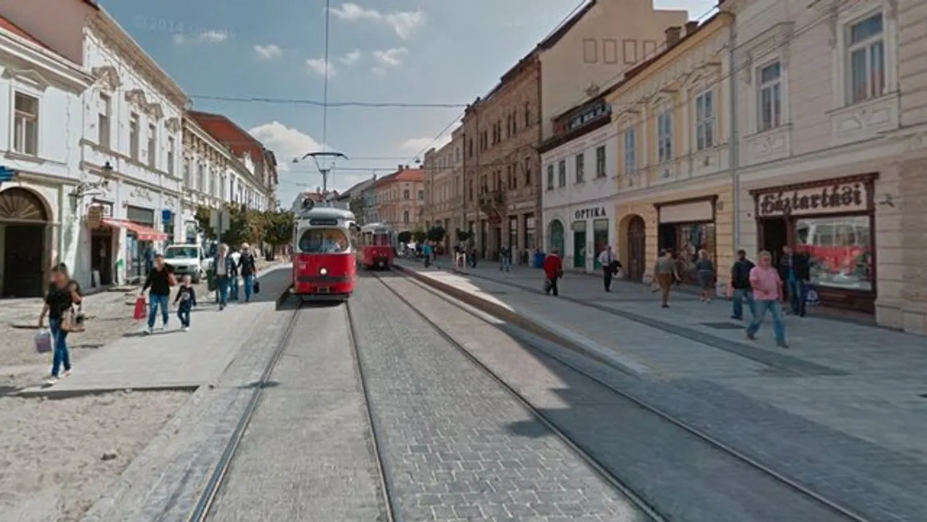 Botrány Miskolcon: megütötték a villamoson a terhes kismamát