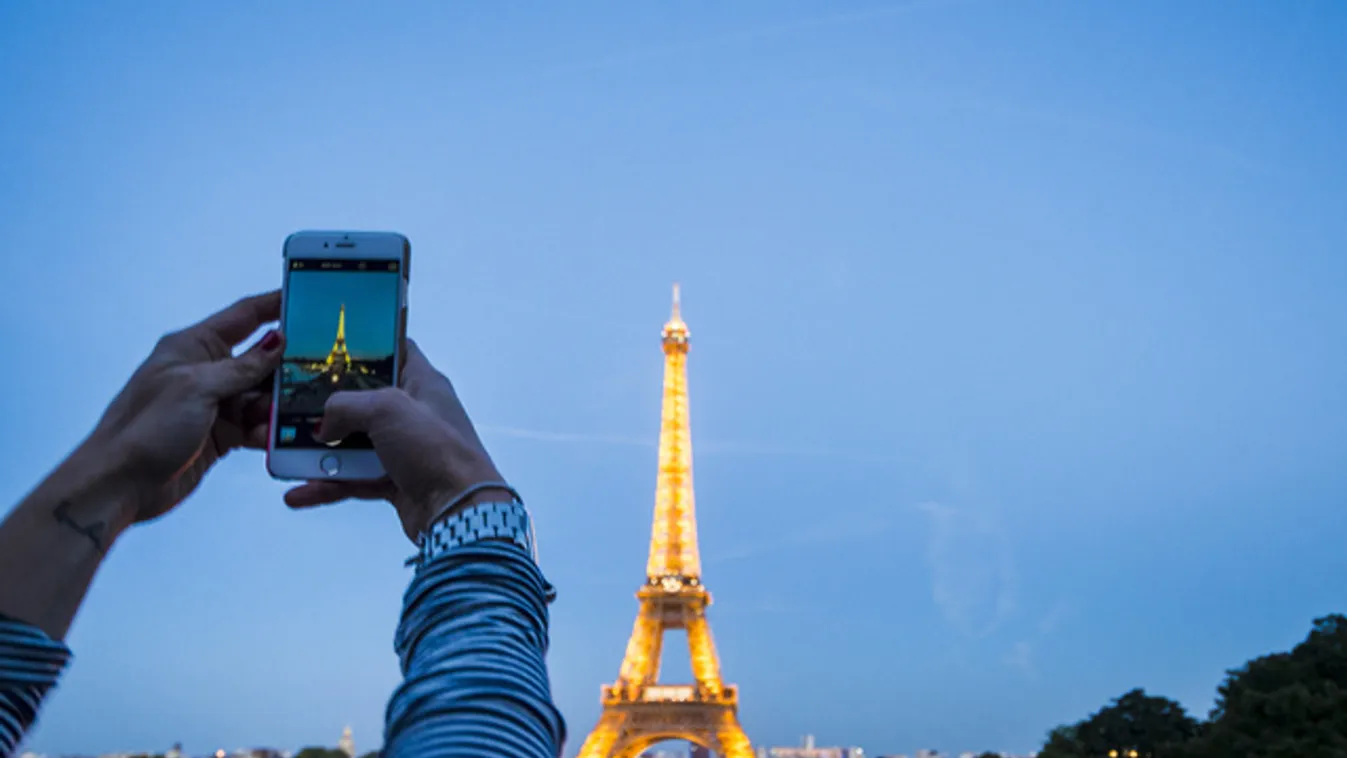 Tudta, hogy törvénybe ütköző éjjel fényképezni az Eiffel-tornyot?