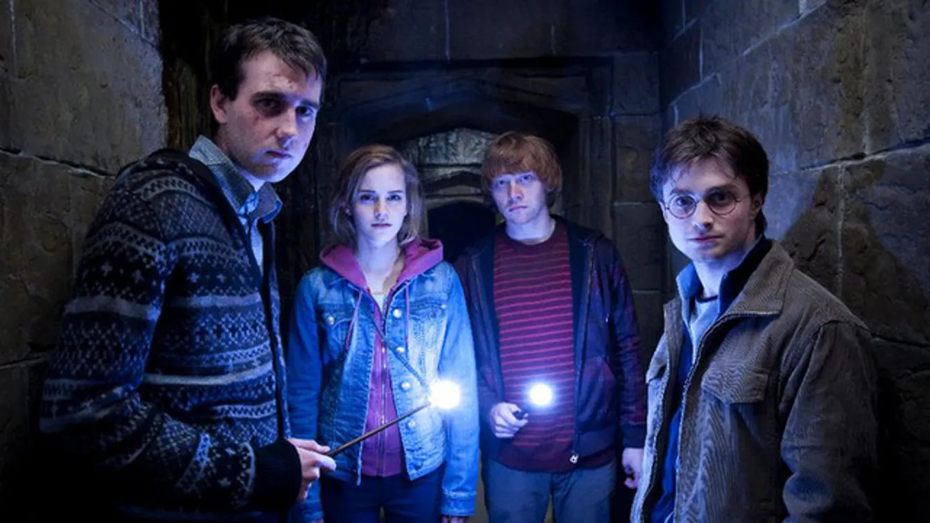 Az immár húszéves Harry Potter-kötetet kiállítással ünnepli London