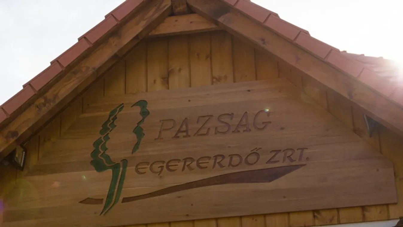 Hatszobás turistaházat adtak át a Bükkzsérc közeli erdőben