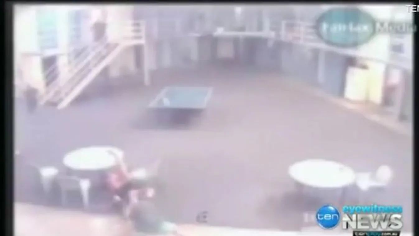 Szendvicssütővel ölt a börtönben – videó