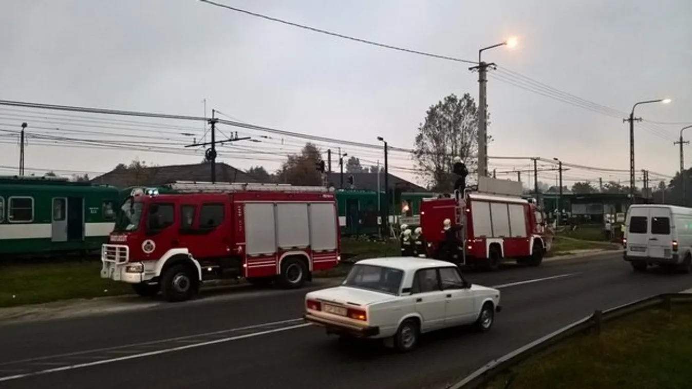Sokkoló: a HÉV alá szorult egy fiatal lány