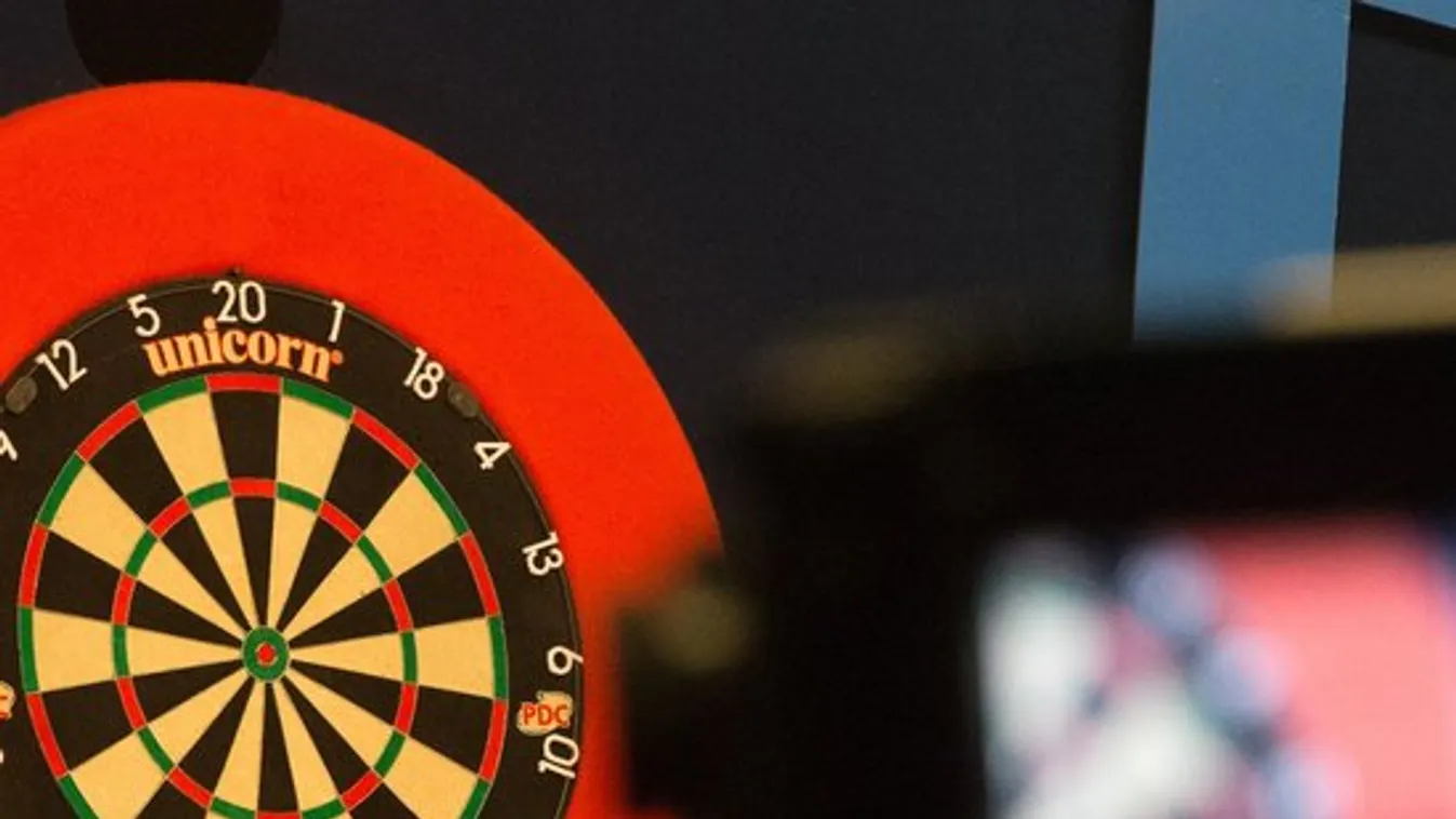 Hullanak a csillagok a darts-vb-n