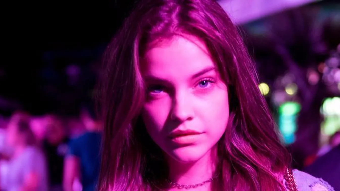 Lassan indul a hétfő? Palvin Barbi brutálszexi fotója majd felpörgeti!