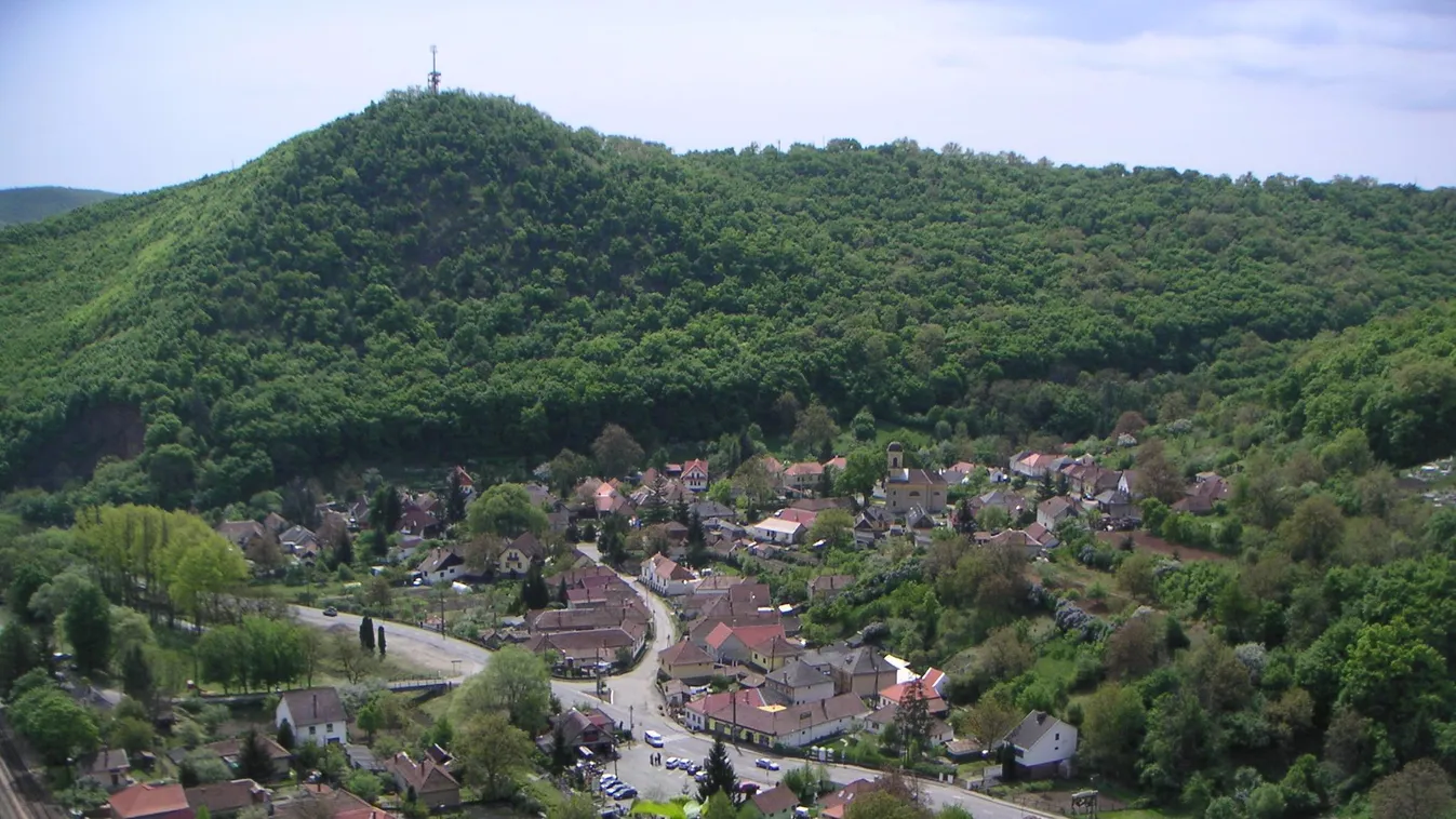 Lelátóval felszerelt élményteret építenek a bükki üdülőfaluban