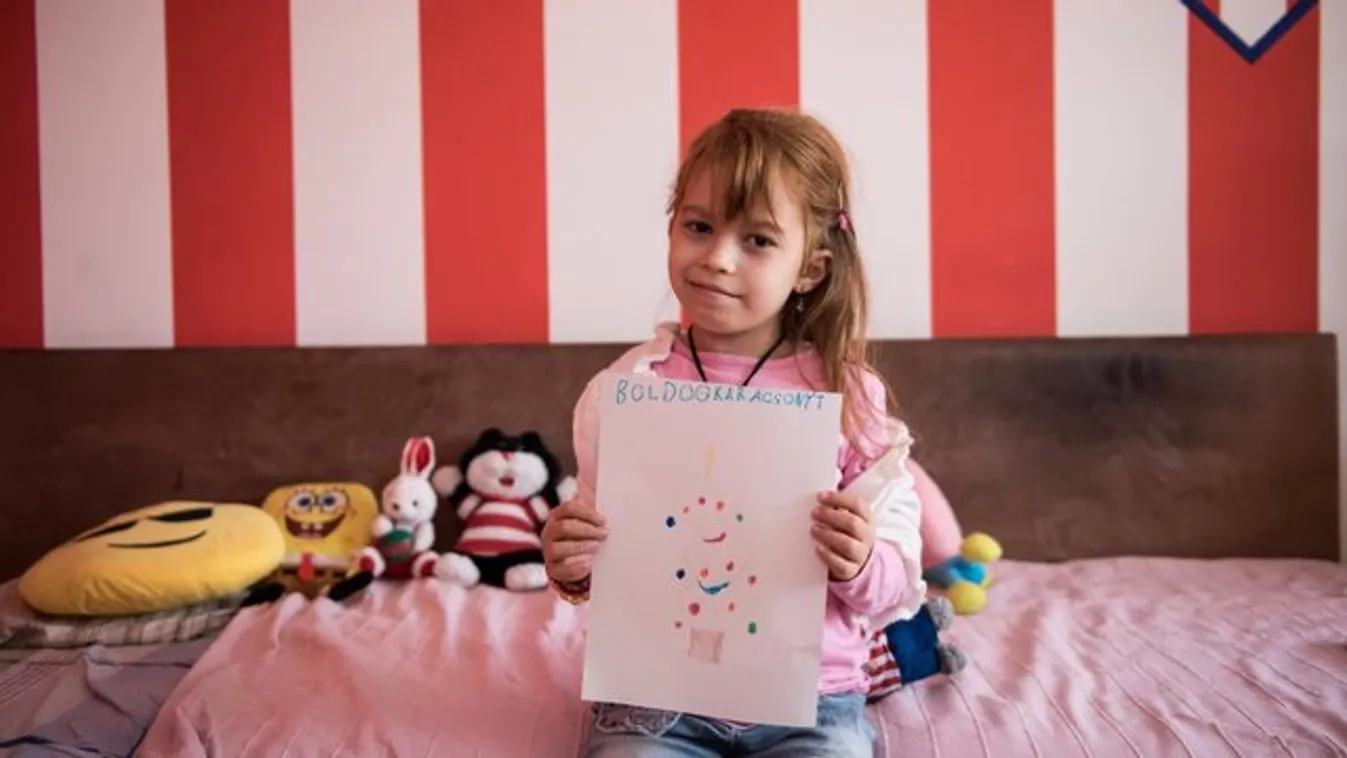 Gyűjtést szervez a Bors a rákos kislánynak: 100 ezer forinttal segítünk a meglopott Zsanin