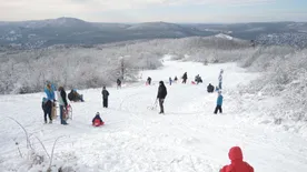 Megtelt a Normafa? Itt próbálkozhat a szánkózással