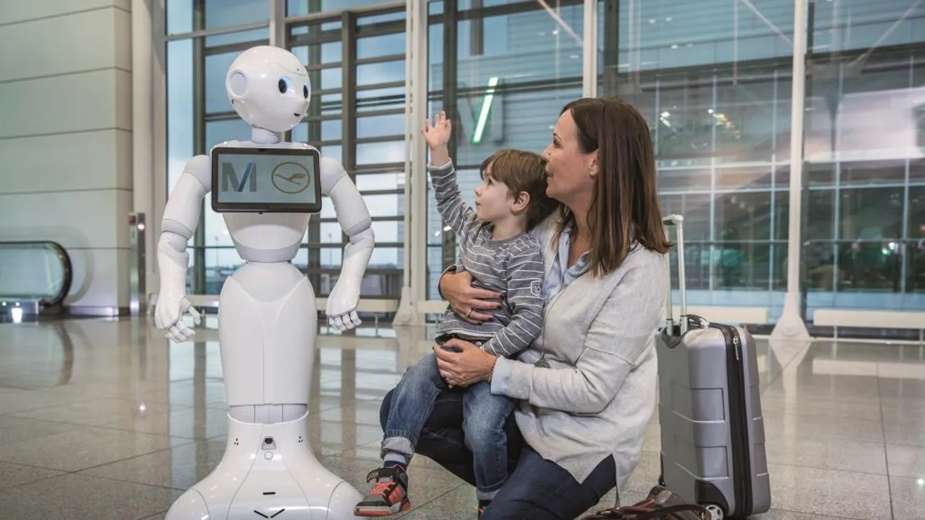 Humanoid robottal beszélgethet a müncheni repülőtéren