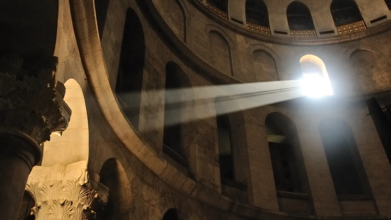 Évtizedek óta először zárták be a Szent Sír-templomot
