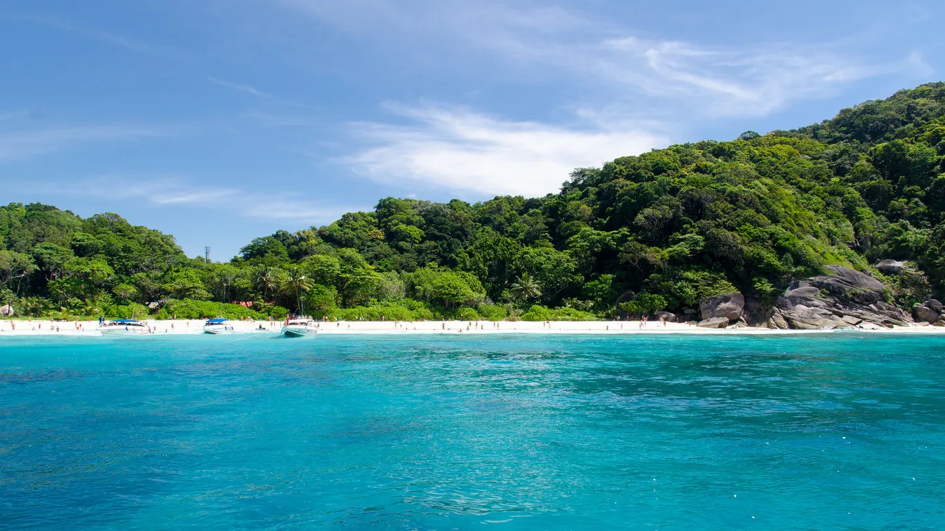 Phuket okosbuszokkal kényezteti a turistákat