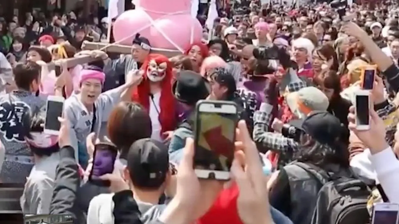 Idén nem csak a húsvét, de a japán péniszfesztivál is a bolondok napjára esik - fotók