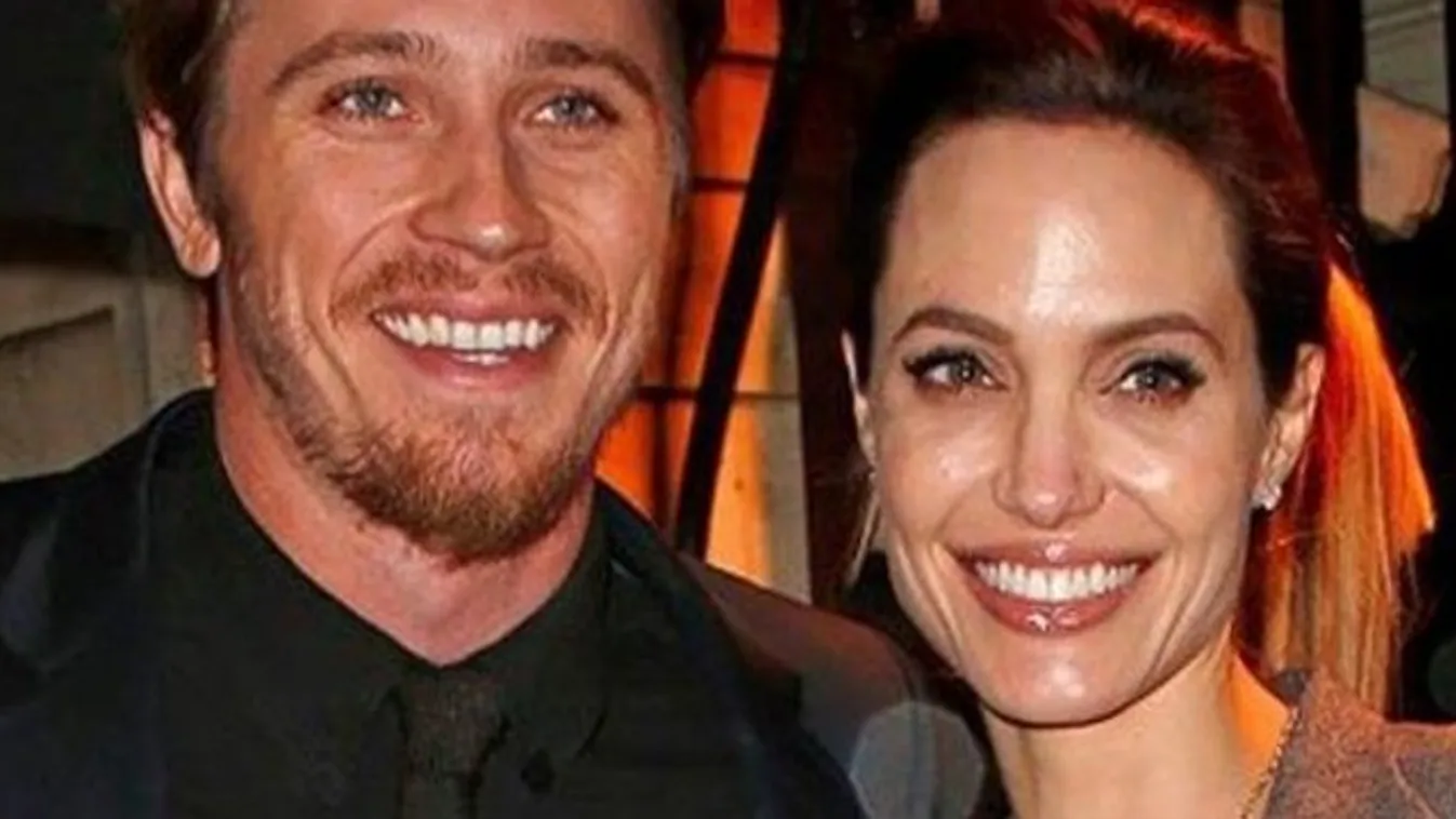 Fiatalabb pasira hajt Angelina Jolie