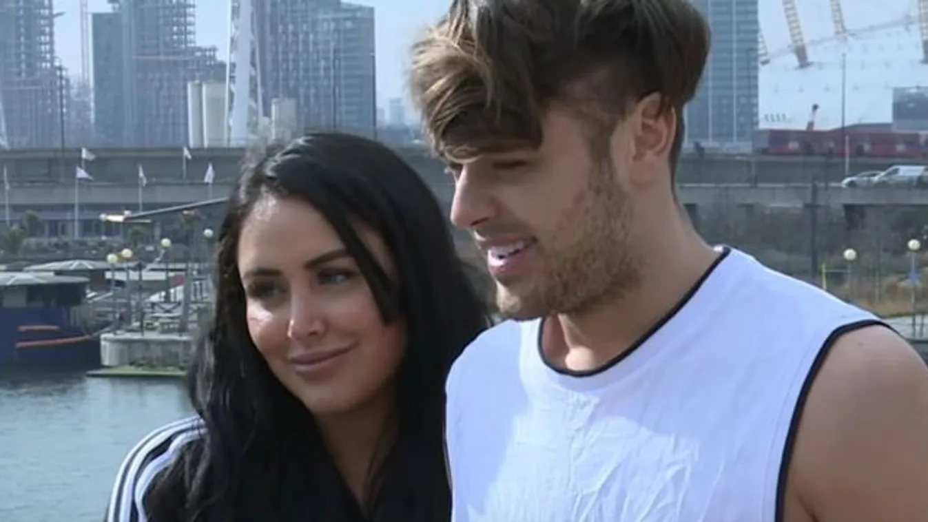 Kínos: élő adásban mutatta meg véletlenül barátja szerszámját az MTV sztárja - fotó