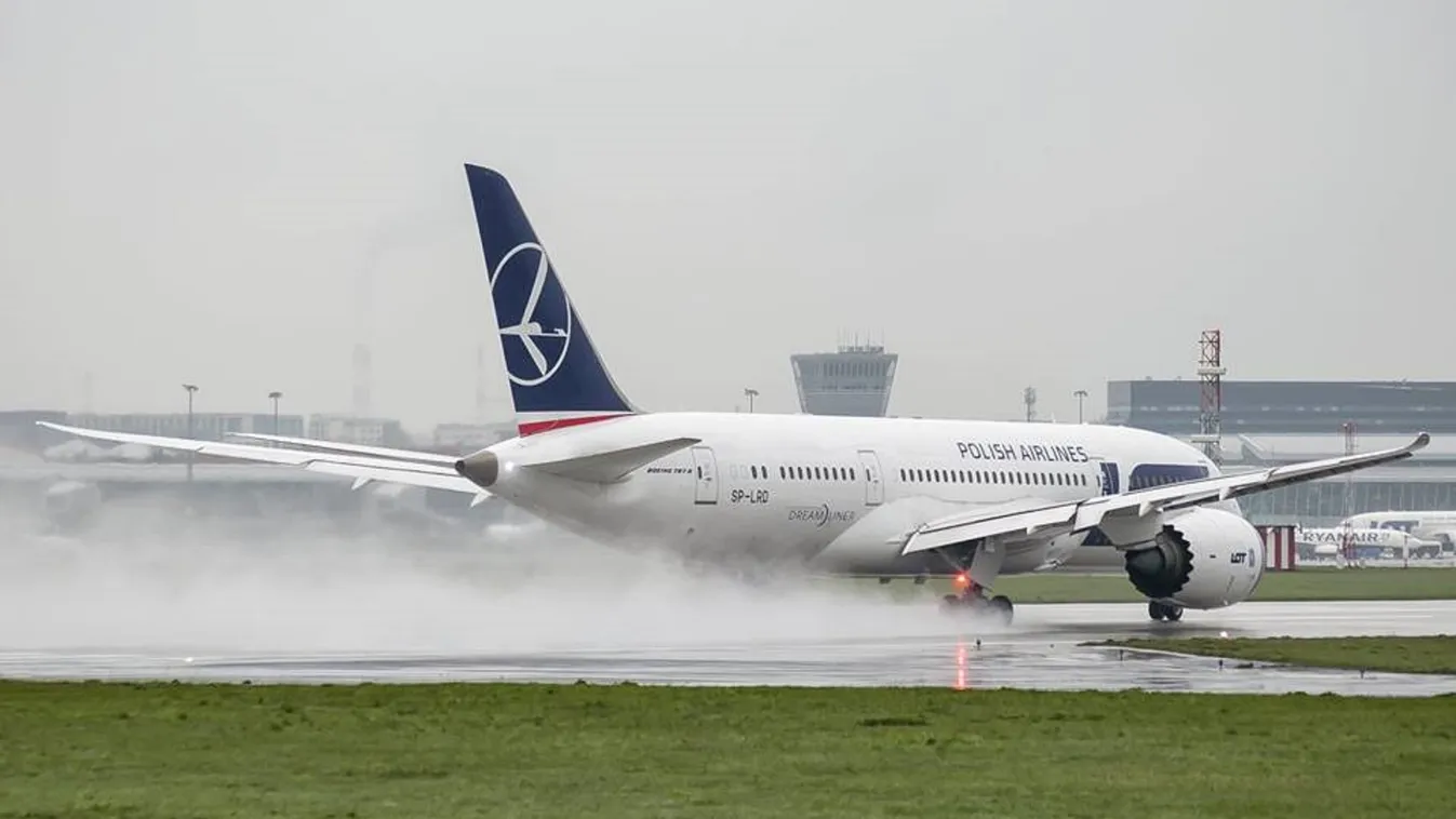 Ilyen Dreamlinerek járnak májustól az USA-ba Budapestről is