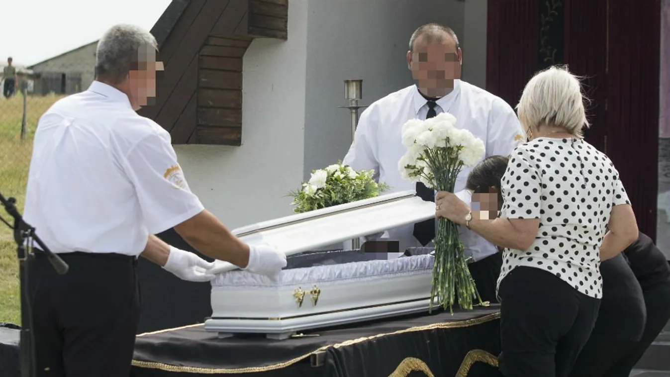 Sólyi gyermekgyilkosság: Anyukája utoljára még látni akarta a kis hercegnőt