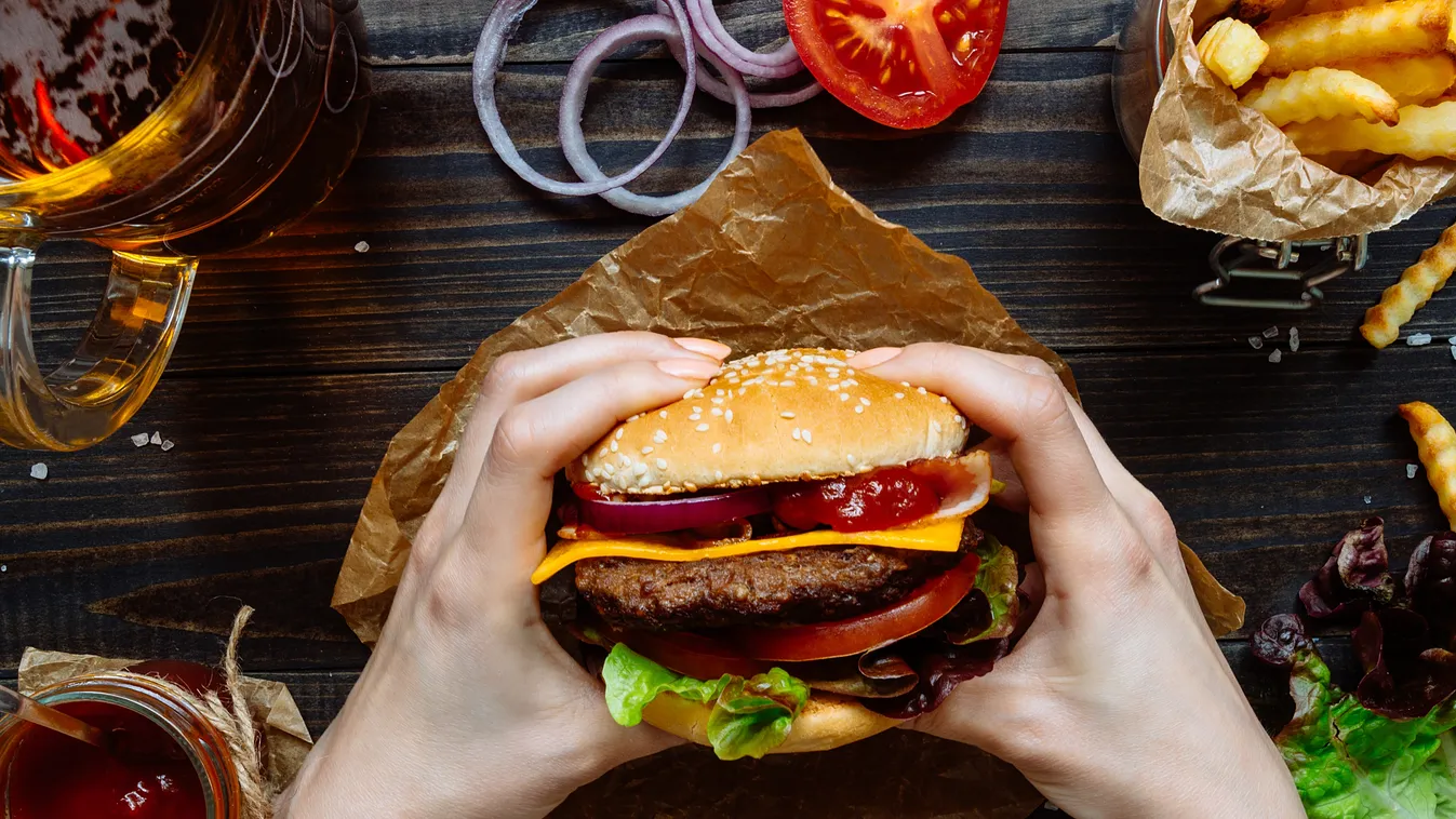 Hamburgerről vagy rosszat, vagy semmit?