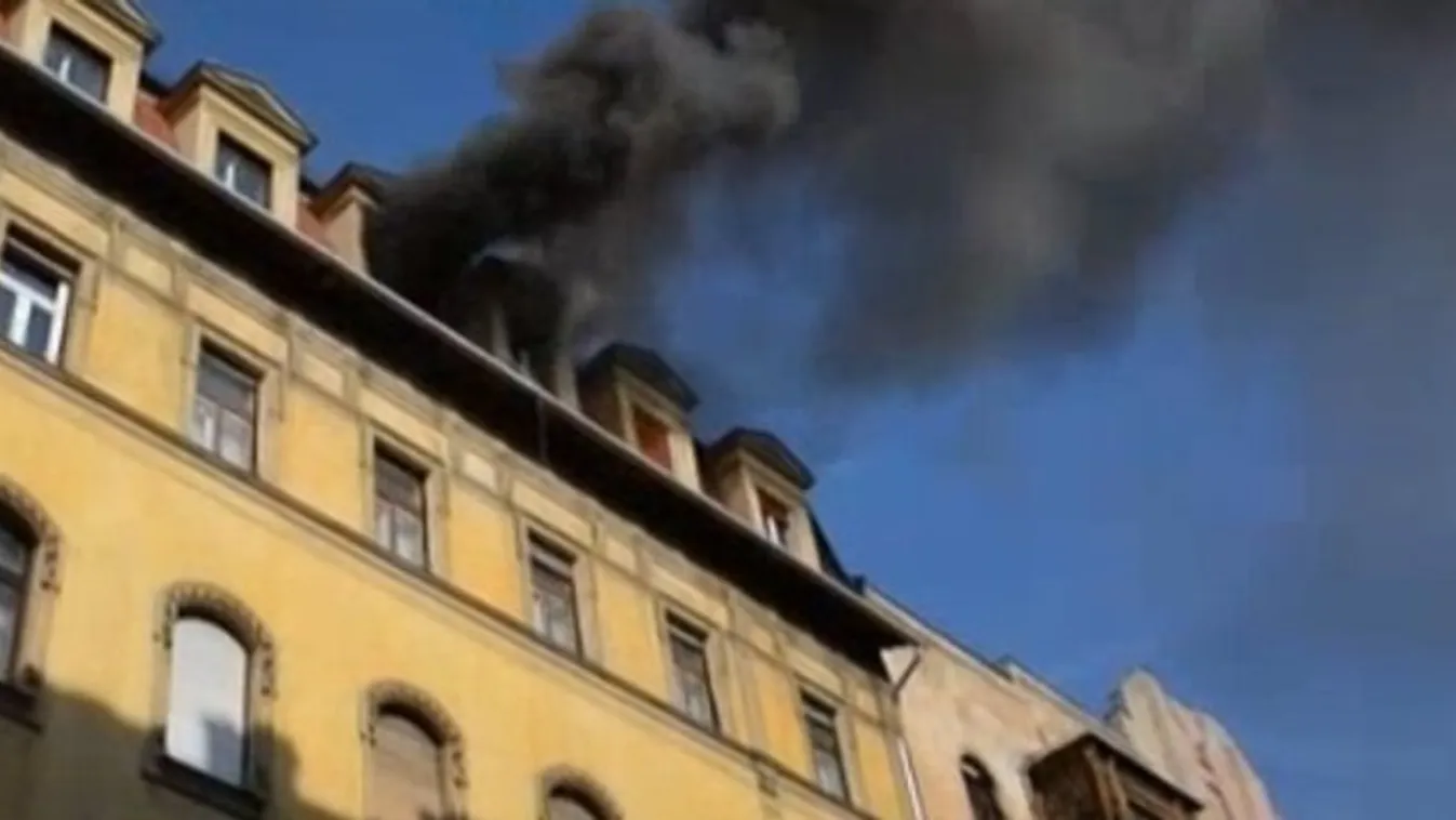 Lakástűzben vesztette életét egy idős magyar zenész szombaton - videó