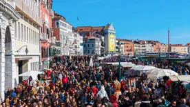 Tömeg várható: elképesztő intézkedésekkel él Velence a turisták miatt