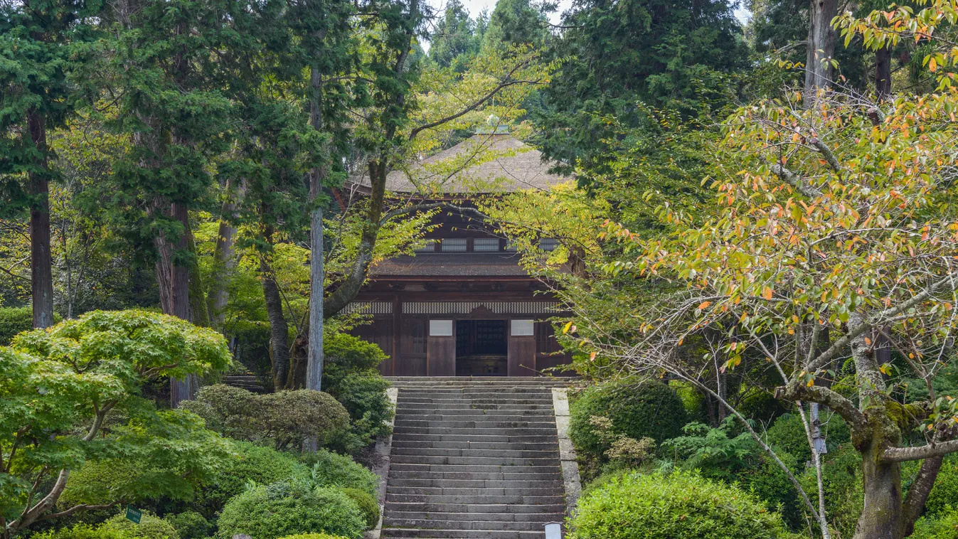 Mostantól aludni is lehet Japán több száz történelmi templomában
