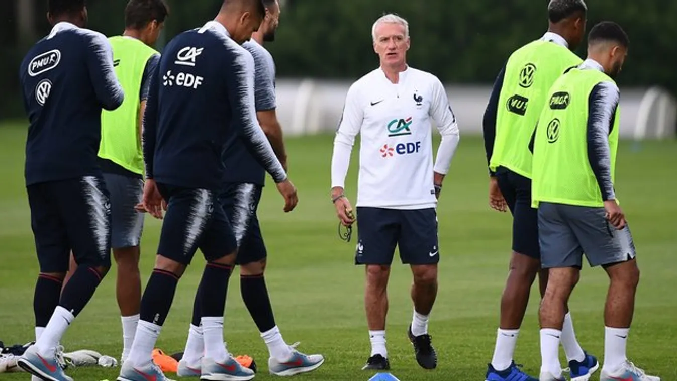 Deschamps: Remélem, elkerülöm Napóleon sorsát