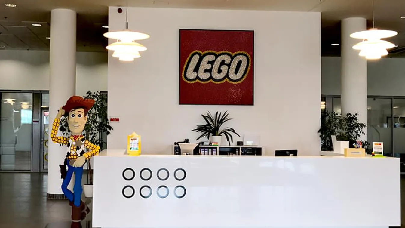 Amire minden gyerek vágyik: látogatás a LEGO-gyárban