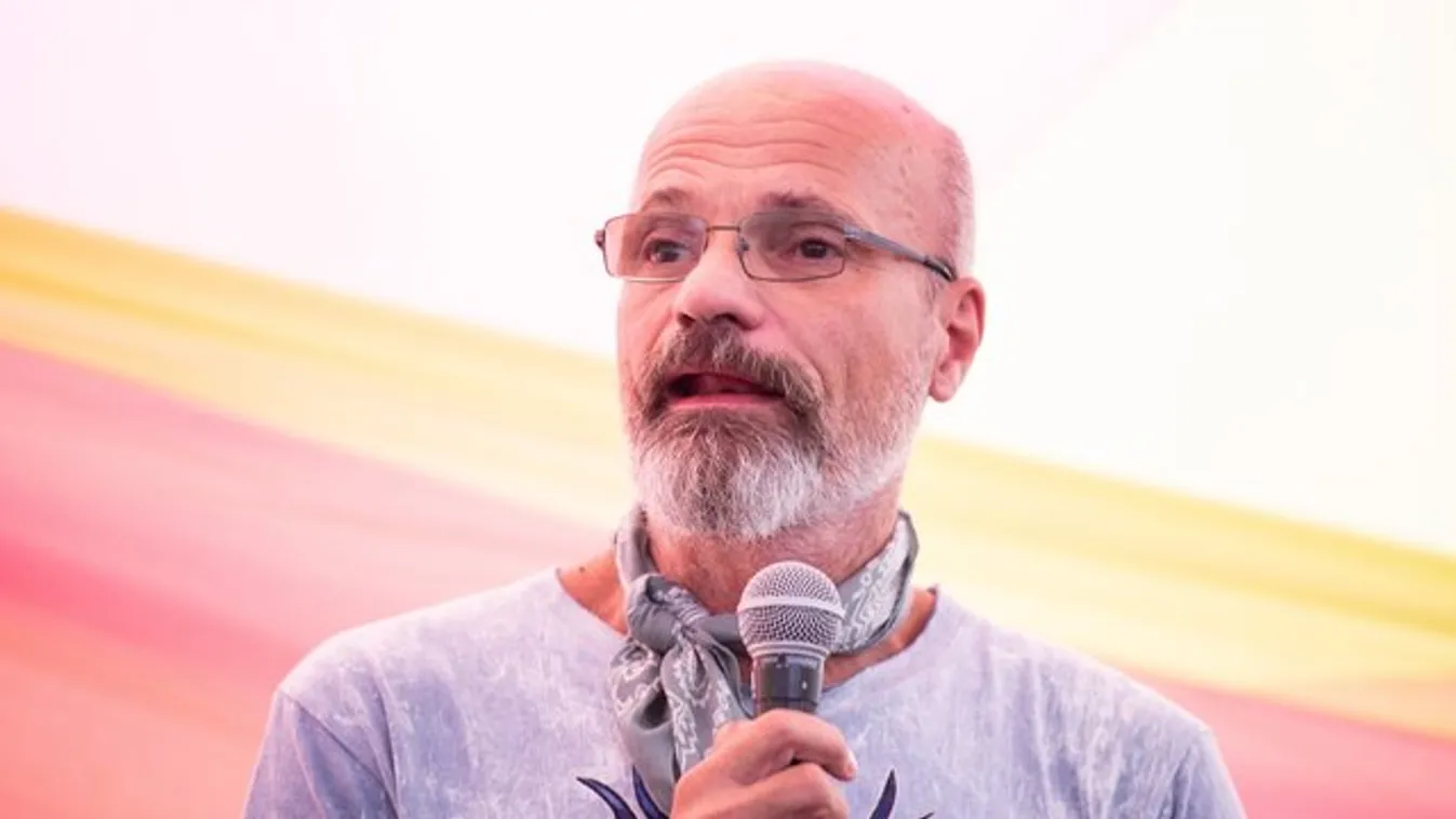 “Kénytelen voltam döntést hozni” - felmondott Zacher Gábor