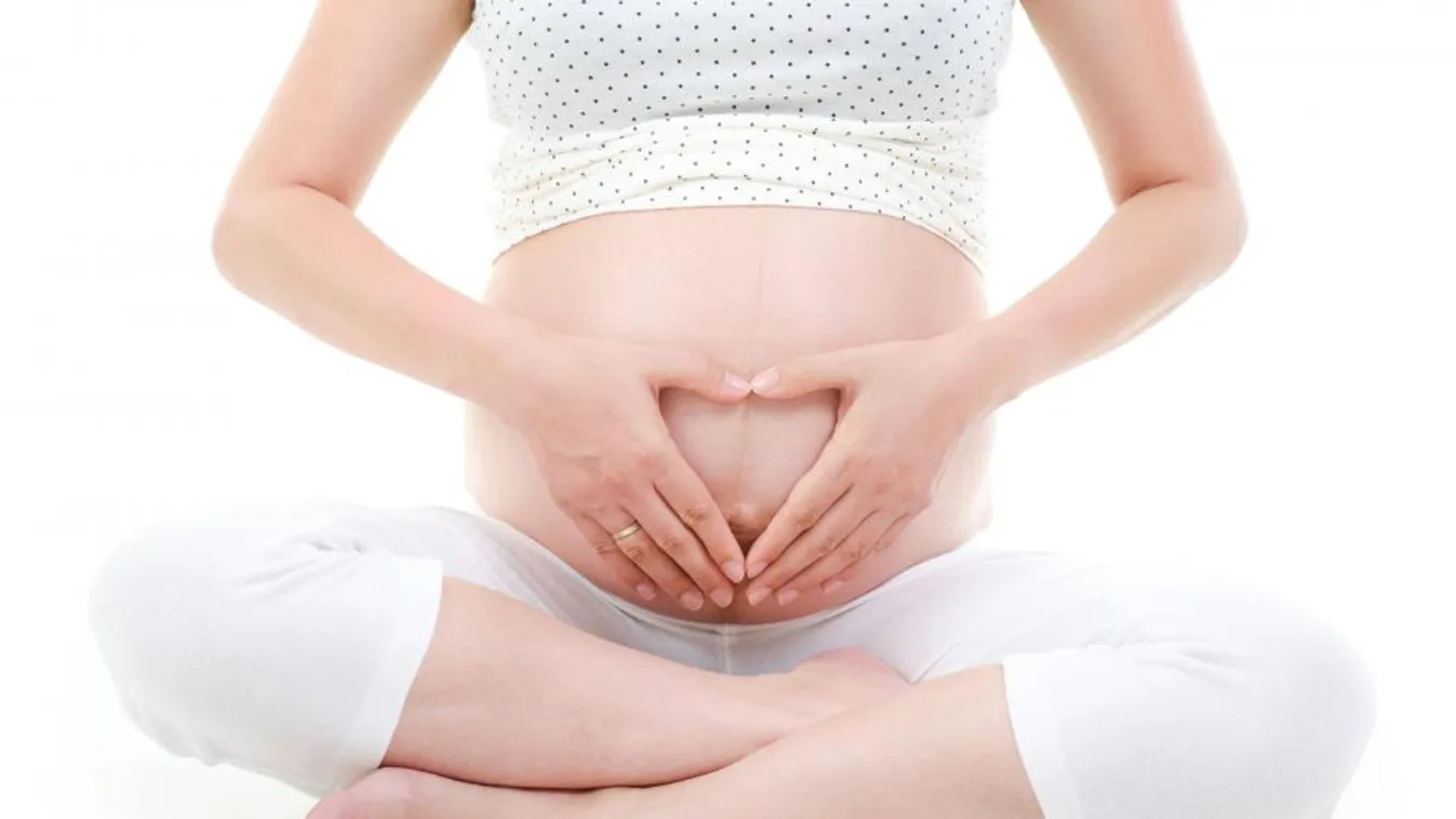 Szülés után három héttel vettem észre, hogy szétnyílt a hasizmom