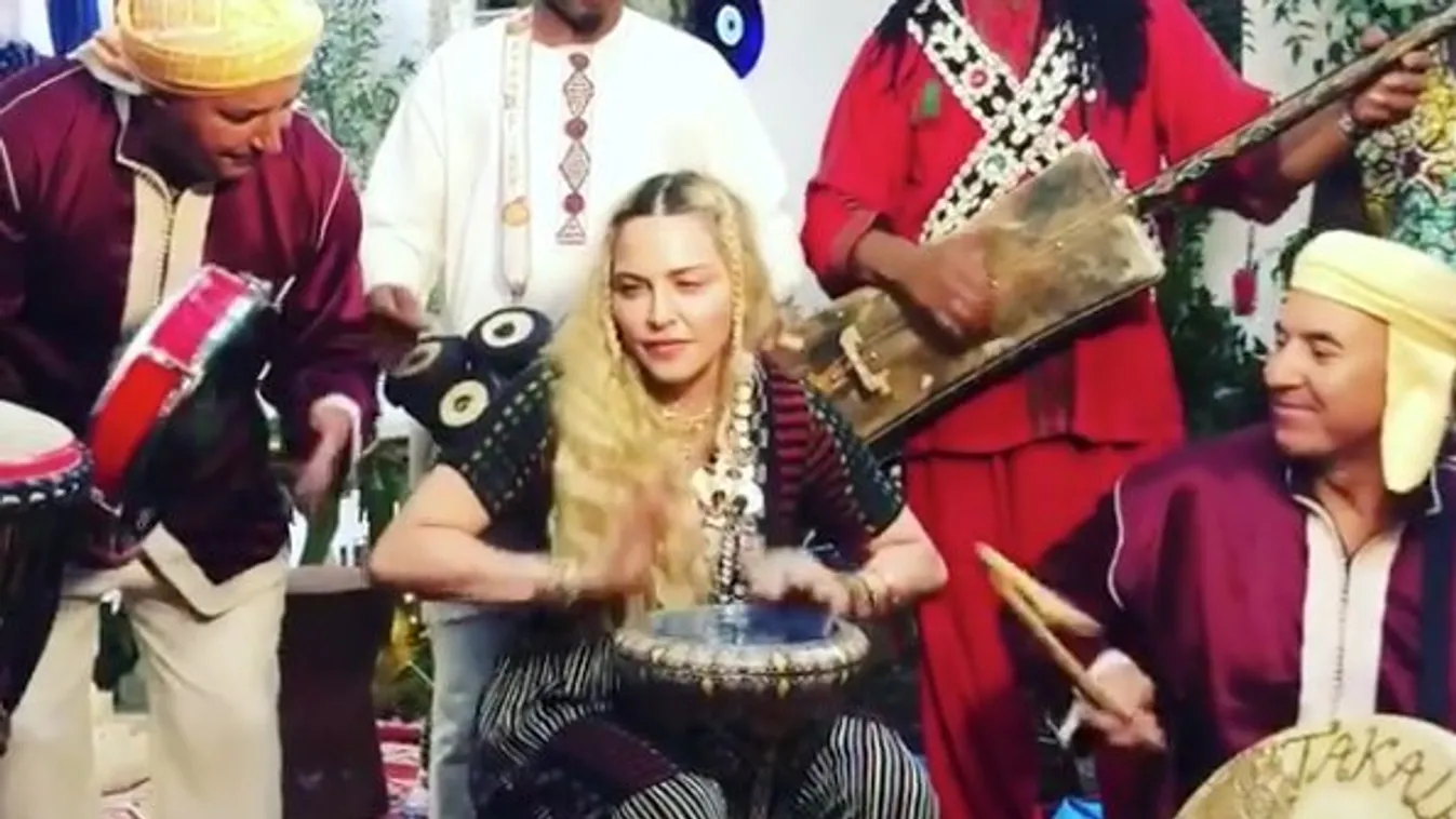 Ilyen az, amikor Madonna nem díváskodik, hanem örömzenél Marokkóban - videó