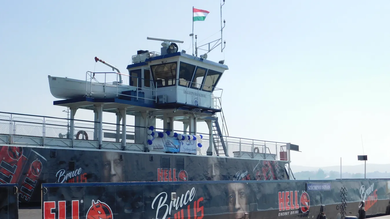 50 éves a balatoni Széchenyi István komp