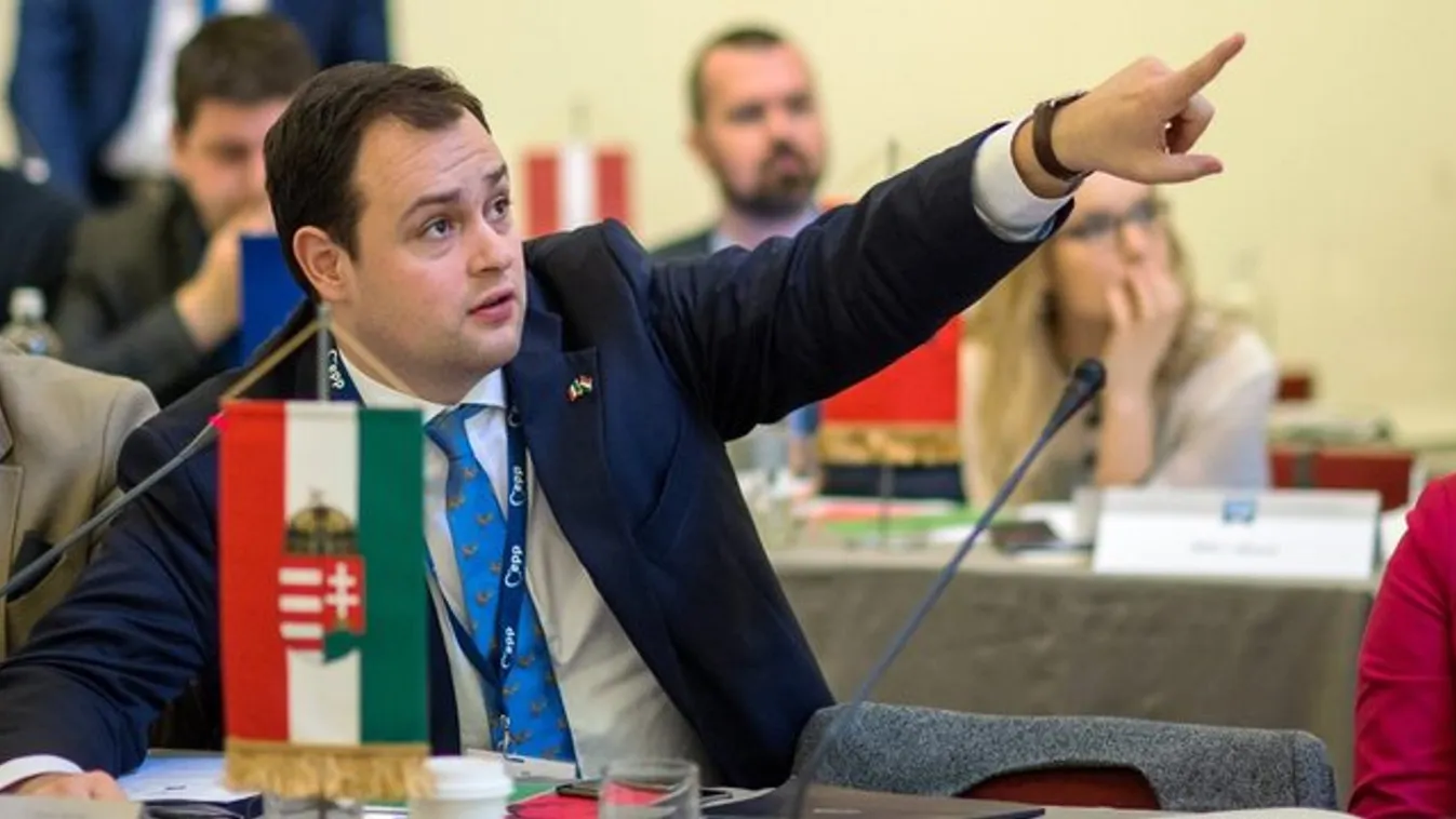Brüsszeli fenyegetéstől tart a KDNP